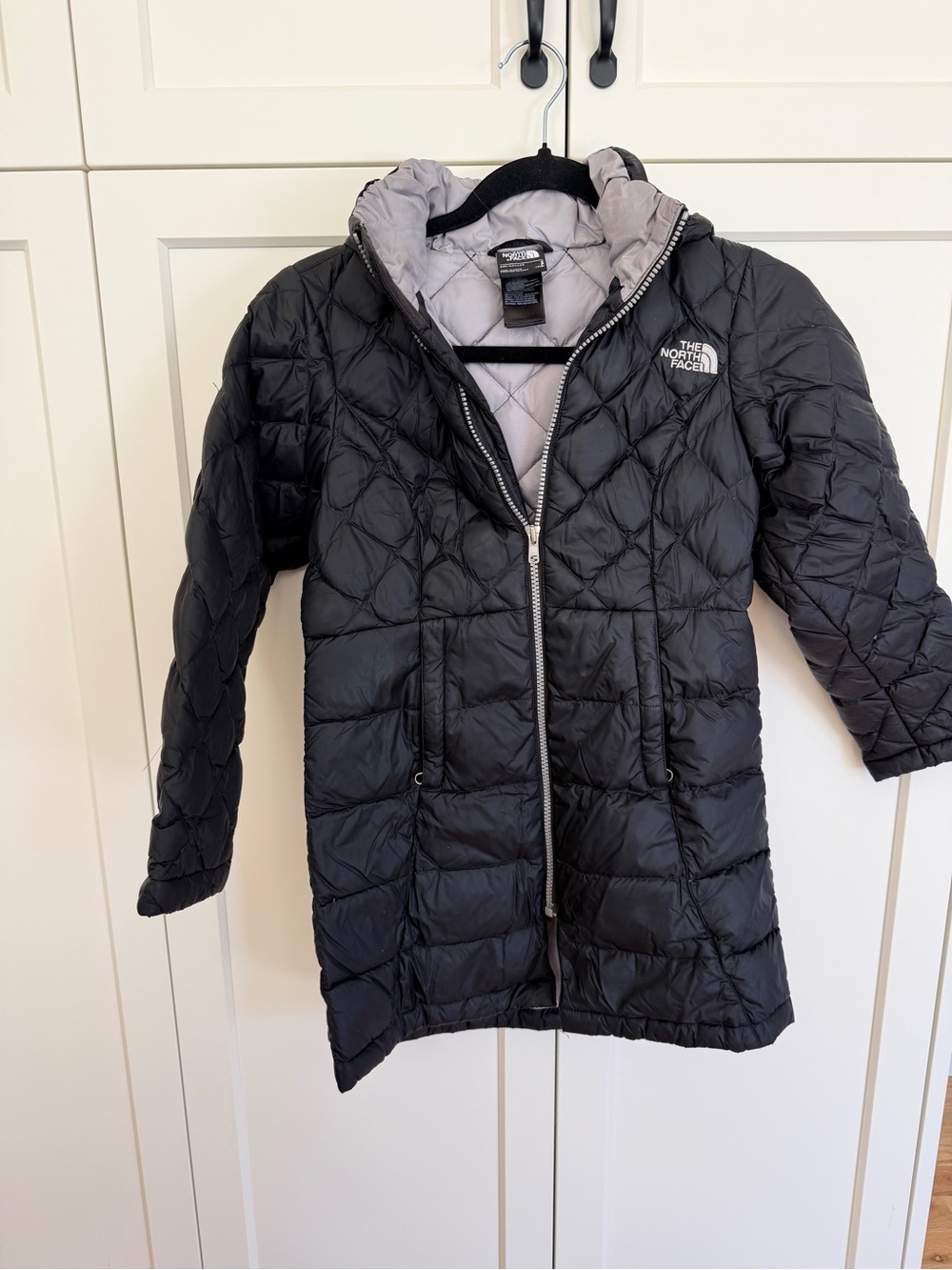 The North Face Black Quilted Hooded Puffer Coat with Light Gray Lining
